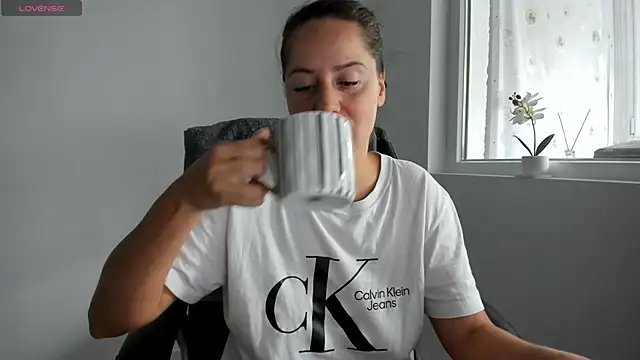 Snapshot of DiamondKay chatting on 10/01/25, 06:08 DiamondKay online show from 10/01/25, 06:08