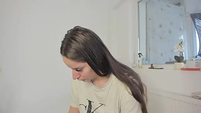 DiamondKay online show from 02/11/26, 07:57