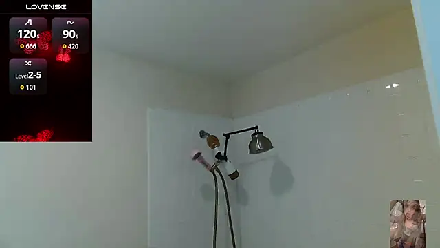 Blondiewithanass online show from 07/10/26, 11:51