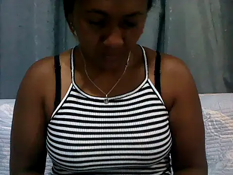 Snapshot of sexyladii chatting on 01/09/26, 04:54 sexyladii online show from 01/09/26, 04:54