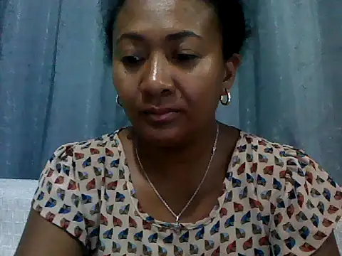 Snapshot of sexyladii chatting on 02/03/26, 04:45 sexyladii online show from 02/03/26, 04:45