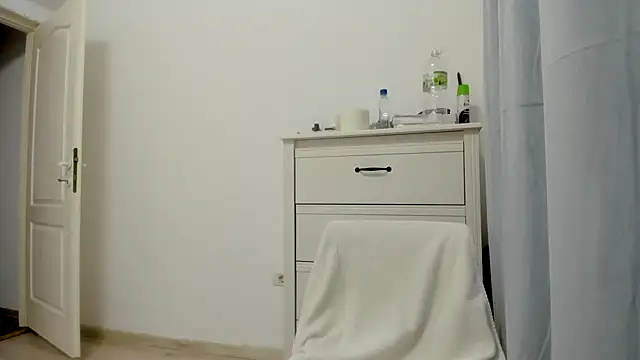 woolfiie online show from 02/26/25, 11:26