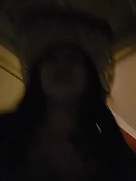 Snapshot of LittleMissEeve chatting on 06/19/26, 03:22 LittleMissEeve online show from 06/19/26, 03:22