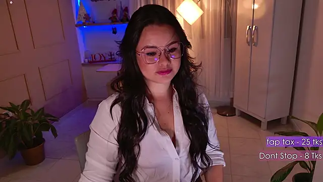 missvale online show from 12/03/25, 03:14