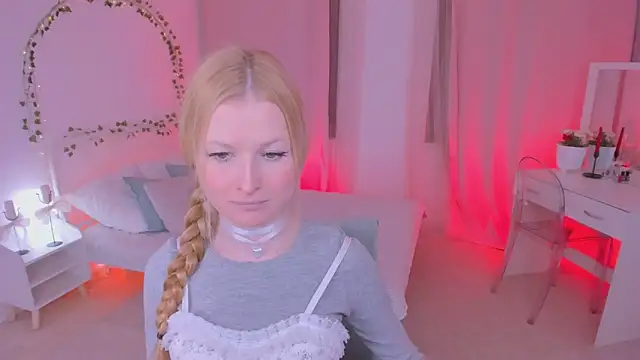 Laly Peach online show from 02/06/25, 04:36