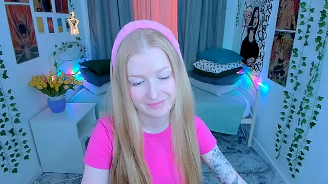 Laly Peach online show from 03/01/25, 03:49