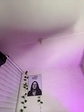 Niky Love online show from 03/24/26, 04:39