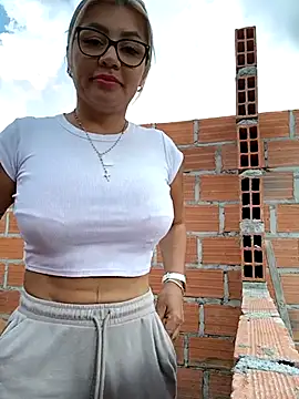 DIANITA 1988 online show from 02/19/25, 07:48