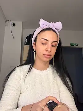 Snapshot of MeganHopeX chatting on 01/23/25, 06:49 MeganHopeX online show from 01/23/25, 06:49