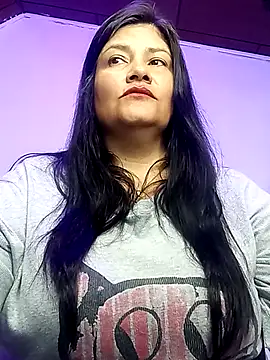 salomexlove 20 online show from 10/30/25, 12:17