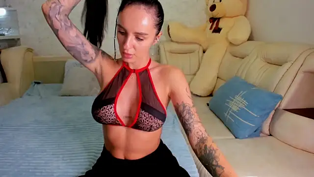 Snapshot of Your_Masha chatting on 01/14/25, 07:00 Your Masha online show from 01/14/25, 07:00