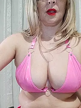 Vivian115 online show from 10/17/25, 04:31