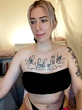 Snapshot of Fuck-Gina chatting on 06/21/26, 08:55 Fuck-Gina online show from 06/21/26, 08:55