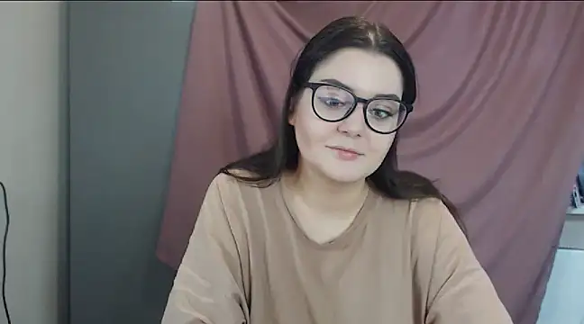 ohhhMie online show from 02/02/25, 10:13