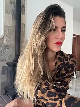 nicole 98 online show from 11/14/25, 09:19