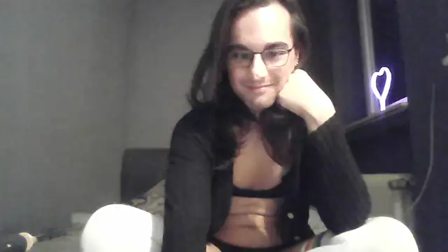 Snapshot of JanineJolie chatting on 12/01/25, 10:26 JanineJolie online show from 12/01/25, 10:26