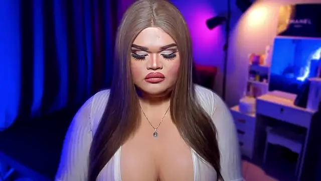 KarolinaThompson online show from 12/08/24, 01:13