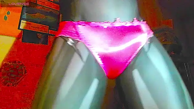 Snapshot of sexypenis75 chatting on 09/15/25, 04:56 sexypenis75 online show from 09/15/25, 04:56