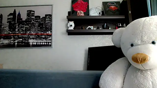 Snapshot of stormylana chatting on 06/18/26, 01:17 stormylana online show from 06/18/26, 01:17