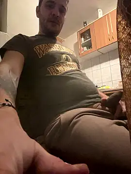 AlexandruUK online show from 01/19/26, 05:44