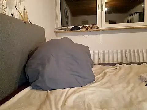 Snapshot of RubyRubin chatting on 01/31/25, 11:13 RubyRubin online show from 01/31/25, 11:13