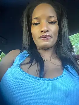 NicoleCocksXXX online show from 05/10/26, 02:00