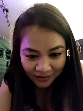 yenyen  online show from 02/06/26, 07:06