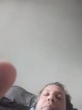 Snapshot of trucker1979 chatting on 10/24/25, 05:31 trucker1979 online show from 10/24/25, 05:31