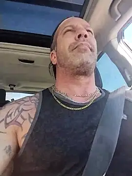 trucker1979 online show from 04/25/26, 05:10