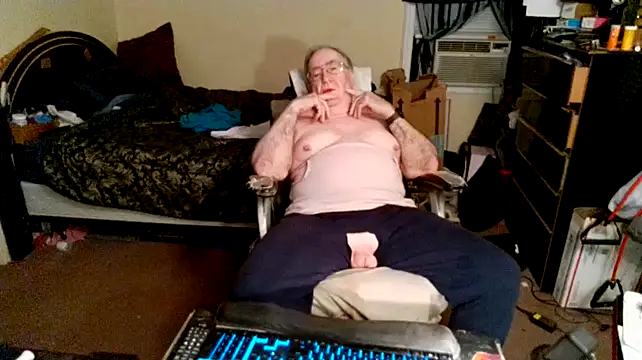 Toastir online show from 12/24/24, 10:49