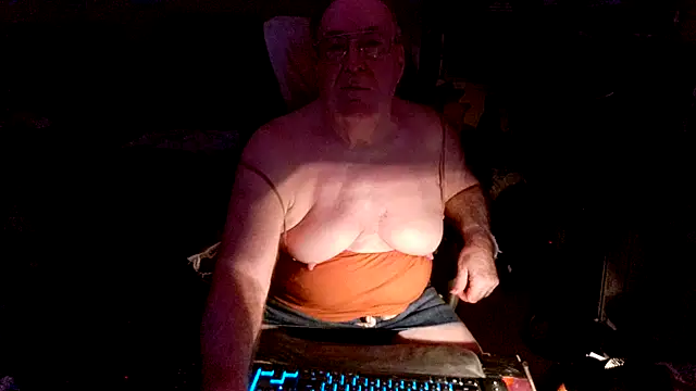 Toastir online show from 09/24/25, 05:05