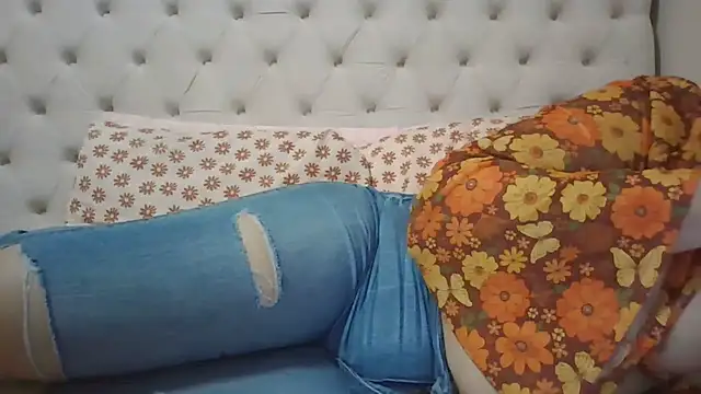 beautylovess online show from 01/16/26, 06:39