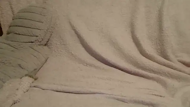 beautylovess online show from 04/15/26, 02:13