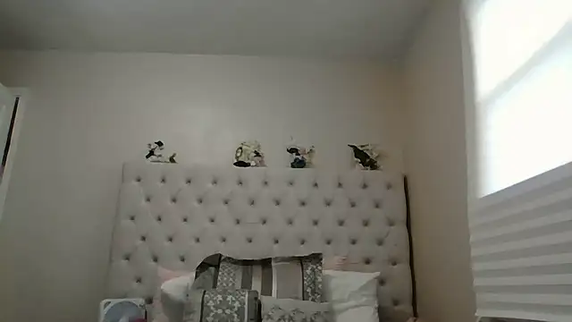 beautylovess online show from 07/17/26, 02:45