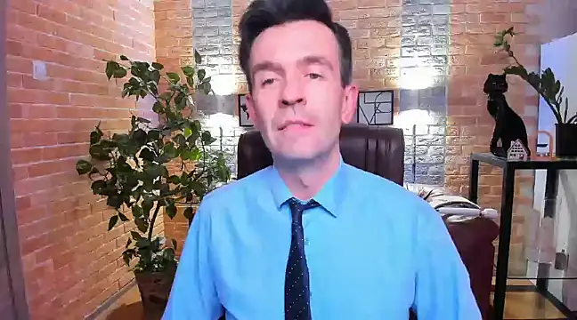 Snapshot of SteveTiger chatting on 01/16/25, 11:58 SteveTiger online show from 01/16/25, 11:58