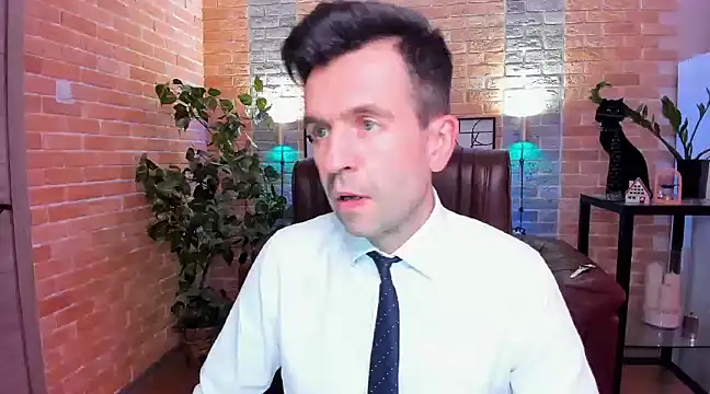 Snapshot of SteveTiger chatting on 02/21/25, 04:05 SteveTiger online show from 02/21/25, 04:05