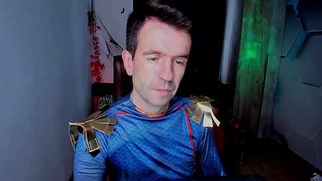 Snapshot of SteveTiger chatting on 11/01/25, 11:56 SteveTiger online show from 11/01/25, 11:56