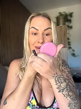 NastyMilf  online show from 02/16/26, 09:27