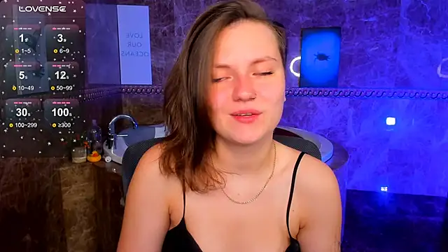 MelindaTin online show from 06/18/26, 01:17