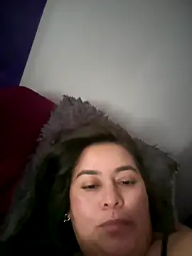 Ixchel Anaid online show from 12/21/25, 02:13