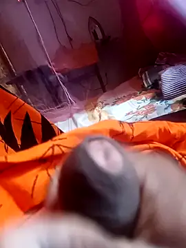 Snapshot of Nirmaana76 chatting on 03/12/25, 05:24 Nirmaana76 online show from 03/12/25, 05:24