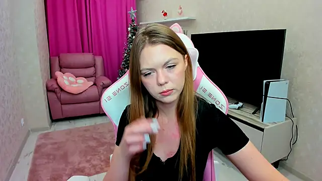 Strawberrye online show from 01/12/26, 03:45