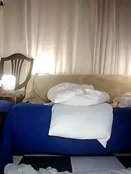 Snapshot of estrella_tasty chatting on 03/20/25, 05:02 estrella tasty online show from 03/20/25, 05:02