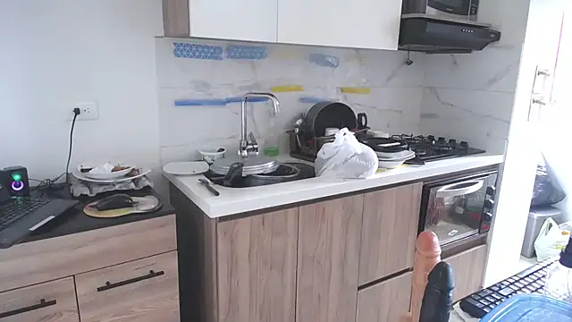 Snapshot of Tits__sweet chatting on 01/11/25, 04:14 Tits sweet online show from 01/11/25, 04:14