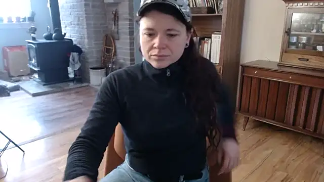 Snapshot of MarcyJones chatting on 01/21/25, 02:26 MarcyJones online show from 01/21/25, 02:26