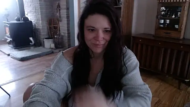 Snapshot of MarcyJones chatting on 02/11/25, 01:51 MarcyJones online show from 02/11/25, 01:51