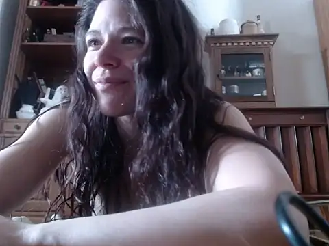 Snapshot of MarcyJones chatting on 02/11/25, 04:56 MarcyJones online show from 02/11/25, 04:56