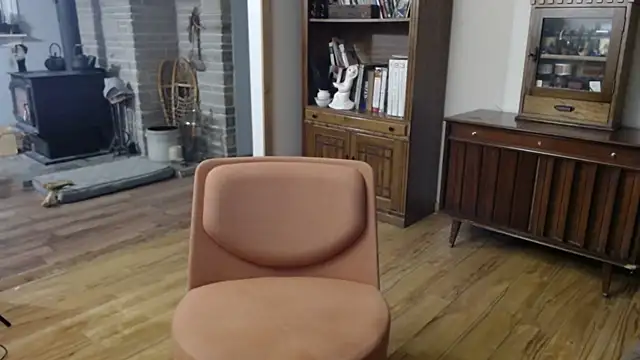 Snapshot of MarcyJones chatting on 02/15/25, 01:53 MarcyJones online show from 02/15/25, 01:53