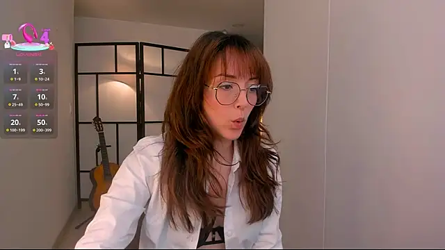 Snapshot of molly_marmalade_ chatting on 05/26/26, 05:42 molly marmalade online show from 05/26/26, 05:42