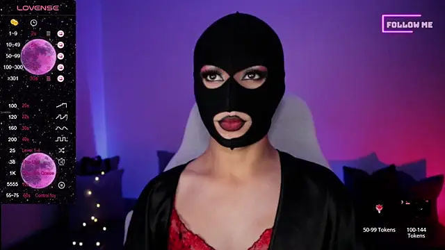 Bigfemblue online show from 12/31/24, 12:21